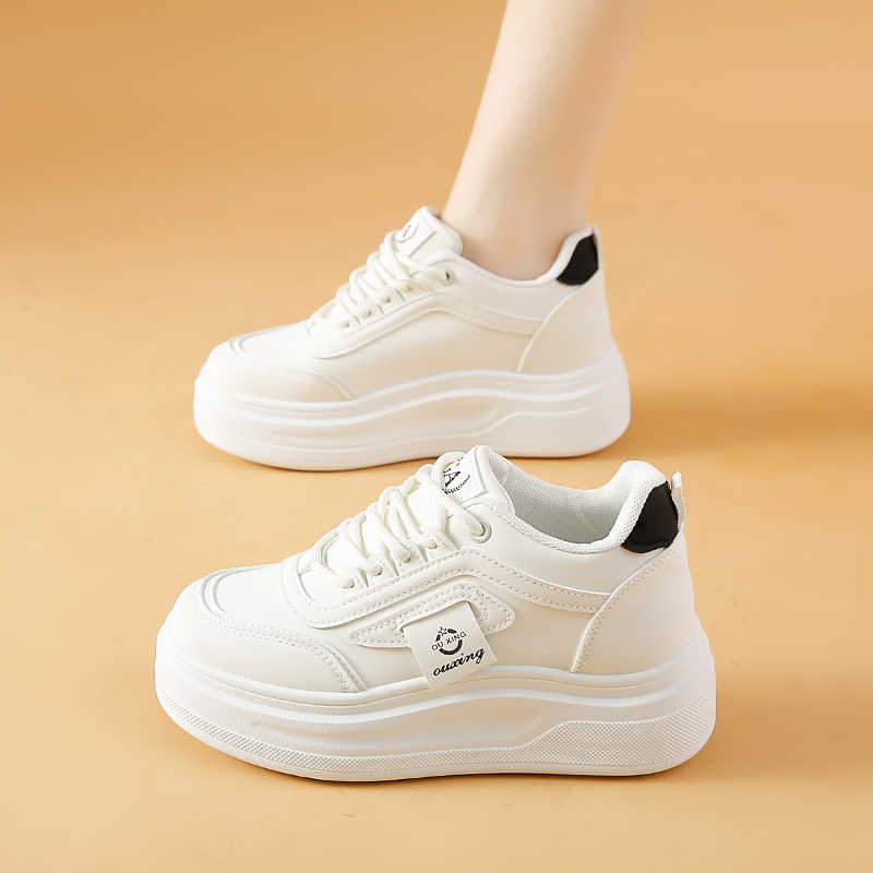 Women'S Shoes To Buy - Ronde voet geperforeerde schoolvrouw schoenen tennissneakers