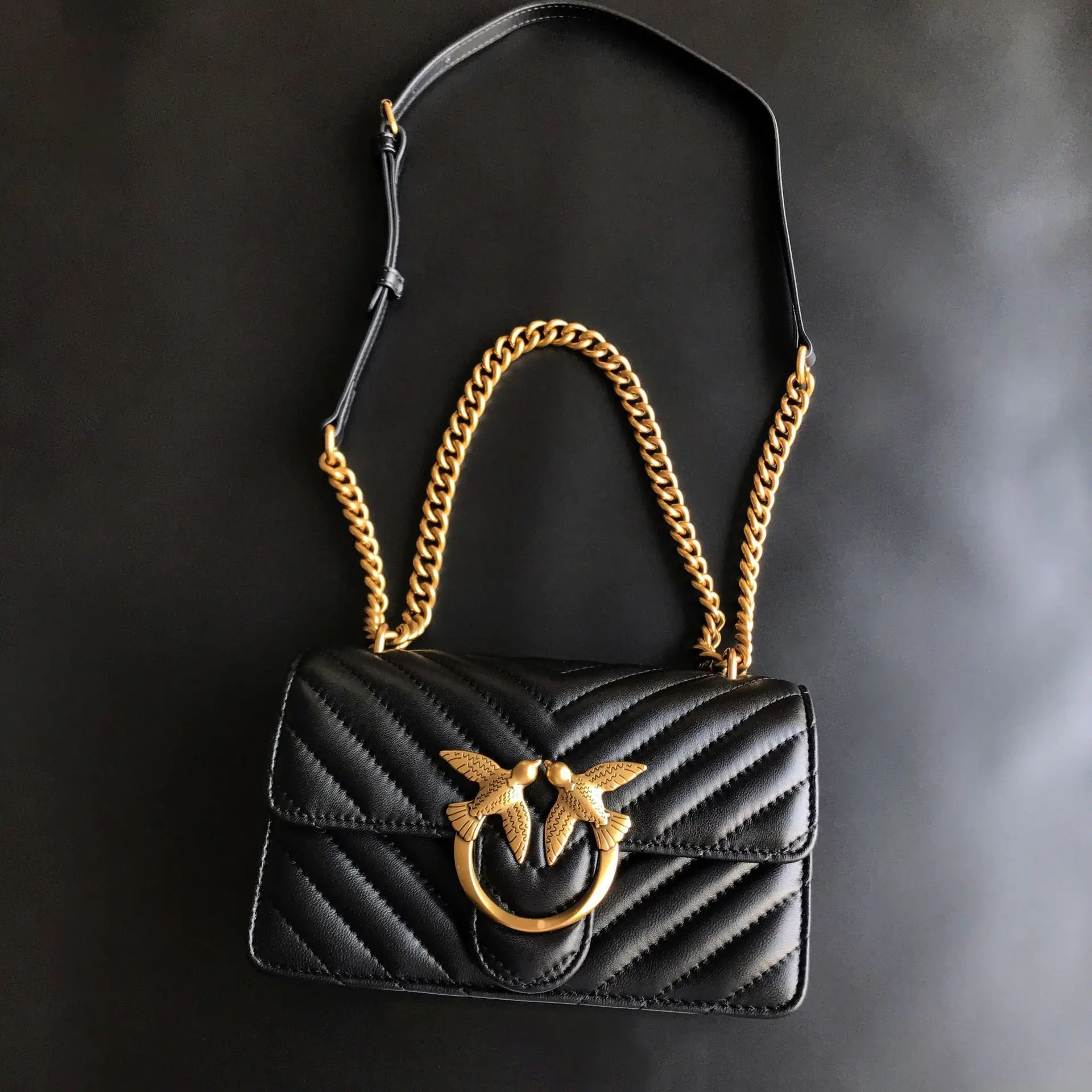 Gift Pinko Same Style V-patroo - Women'S Shoes Louis Vuitton recensie en prijs